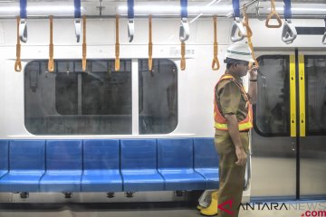 Anies Tinjau MRT Jakarta
