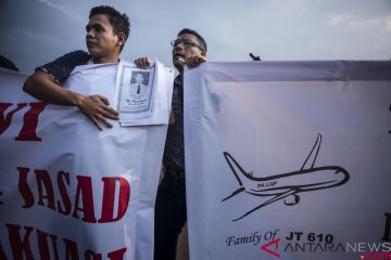 Tuntutan Keluarga Korban Jatuhnya Lion Air JT 610