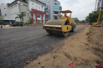 Perbaikan Pascaambles Jalan Raya Gubeng