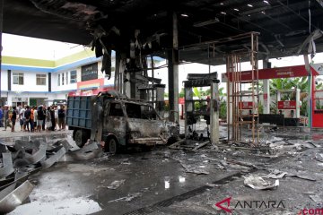 Kebakaran SPBU di Makassar