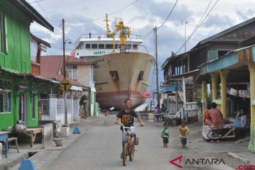KM Sabuk Nusantara Dipindahkan Ke Laut