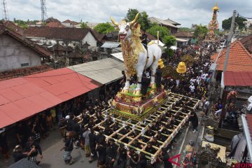 Ngaben Puri Ageng Blahbatuh