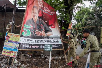 Bawaslu Bojonegoro evaluasi pemasangan APK peserta pemilu