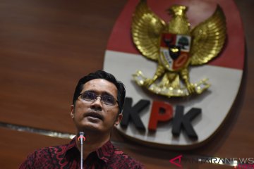 KPK sita aset-dokumen kasus TPPU Mustofa Kamal Pasa