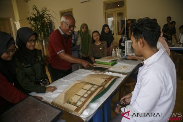 UNY kerja sama pengkajian manuskrip Keraton Yogyakarta