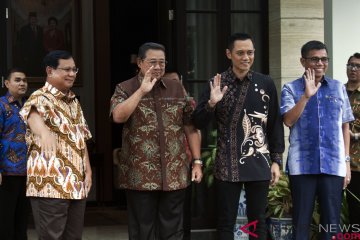 Prabowo Subianto tiba di kediaman SBY