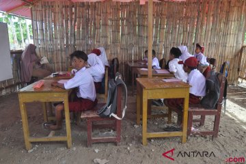 Ujian di Kelas Darurat