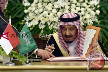 Raja Salman serukan persatuan Teluk Arab hadapi Iran