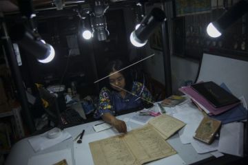 Digitalisasi koleksi museum Radyapustaka