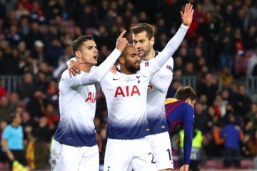 Hasil dan klasemen Grup B, Tottenham temani Barca ke fase gugur, Inter terlempar ke strata kedua