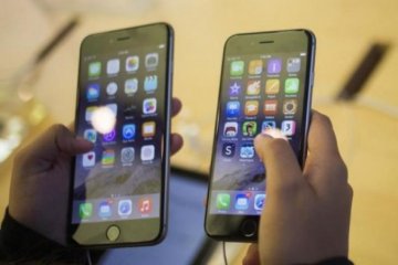 Apple tantang peneliti temukan cacat keamanan iPhone