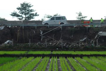 Talut ruas tol Salatiga-Boyolali longsor