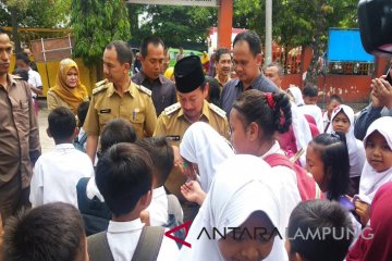 Wali Kota Tinjau SD terdampak banjir