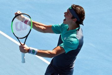 Raonic libas Zverev