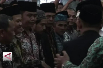 257 sertifikat tanah wakaf dibagikan Presiden di Garut