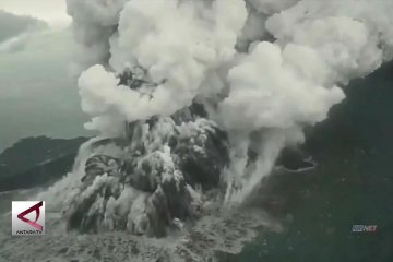 Pemetaan bawah laut Anak Krakatau dihentikan sementara