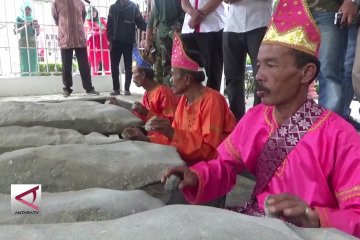 Batu Talempong, alat musik unik dan mistis dari Sumbar