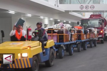 Bandara Ahmad Yani perluas terminal kargo