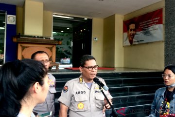 Polisi periksa belasan saksi kasus teror bom petinggi KPK