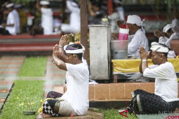 Hari Raya Kuningan di berbagai daerah