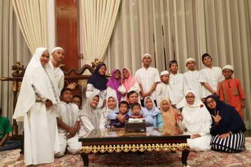 Prabowo gelar doa bersama anak yatim-disabilitas pada pergantian tahun
