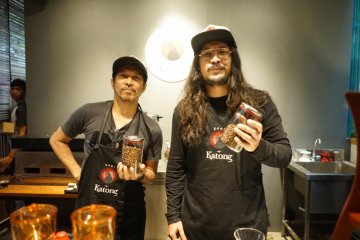 Ridho "Slank" dan Marcello Tahitoe buka bisnis kuliner citarasa Maluku