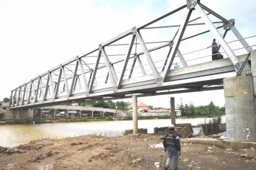 Presiden tidak keberatan jembatan di Muara Gembong gunakan namanya