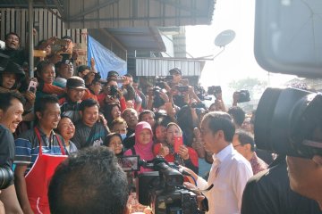 Presiden Jokowi kunjungi Pasar Ngemplak Tulungagung