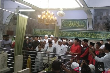 Ma'ruf Amin ziarah ke Makam Keramat Empang