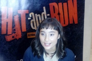 Tatjana Saphira ditantang bernyanyi di film "Hit N Run"