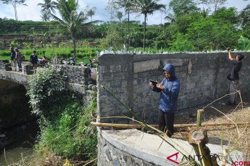 Kalah pilkades blokir jalan