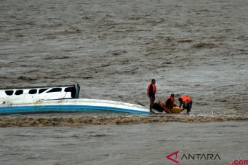 Tiga nelayan Bintan diselamatkan