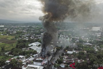 Kebakaran Toko Mainan di Mataram