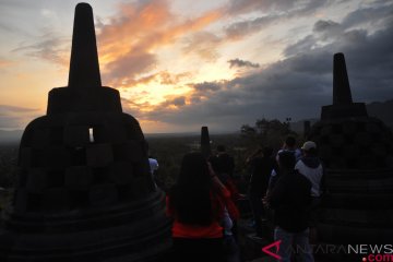 Keajaiban Borobudur bukan hanya pada bangunannya