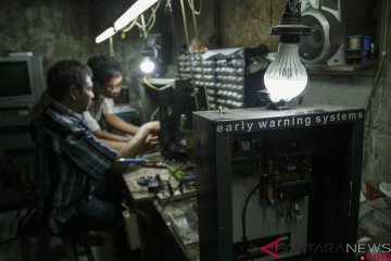 Baterai peringatan dini tsunami di Agam dicuri