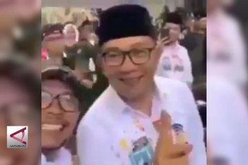 Bawaslu Jabar segera tindaklanjuti pose satu jari Ridwan Kamil