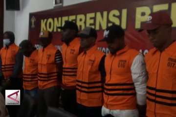 Imigrasi Bandung amankan 8 TKA ilegal