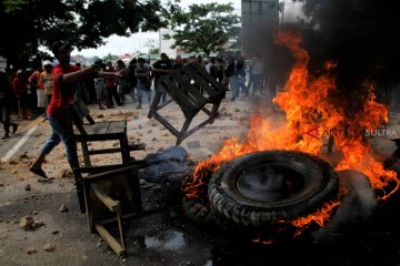 Pedagang Blokade Jalan