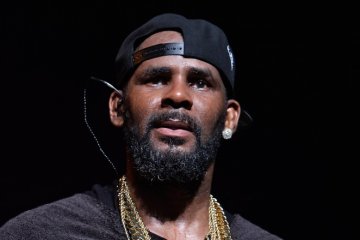 R. Kelly didera 11 tuduhan baru kasus pelecehan seksual