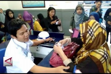 Ratusan calon penumpang KA Sukabumi-Bogor gagal berangkat
