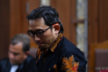 Bekas pejabat Kementerian Keuangan dituntut sembilan tahun penjara