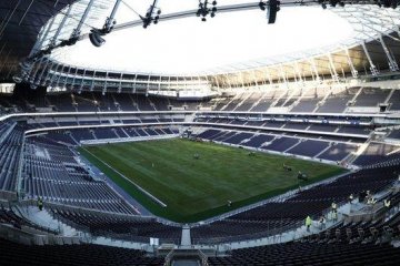 Stadion baru belum siap, Tottenham tetap di Wembley sampai Maret 2019