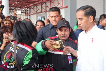 Presiden katakan regulasi transportasi online prinsipnya agar "semua senang"