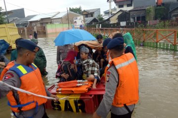 Bantu bencana longsor Trans Sulawesi, Brimob terjunkan tim SAR