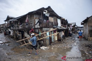 Kemiskinan Jakarta turun