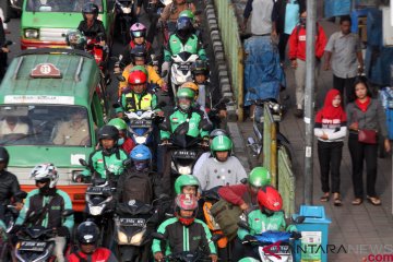 Ojek online akan menjadi angkutan umum