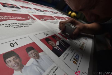 KPU tinjau pencetakan surat suara di Makassar