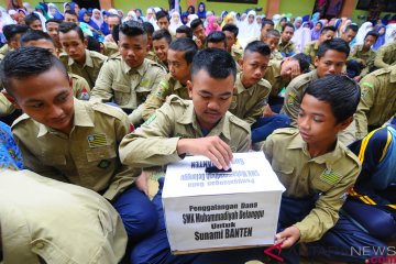 Warga kembali salurkan bantuan untuk korban tsunami Pandeglang