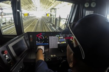 Pengamat sebut MRT efektif kendati kebijakan terlambat