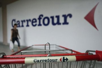 Bursa Prancis menguat 0,33 persen, namun saham Carrefour anjlok